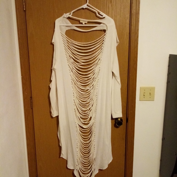 High low ripped top - Picture 2 of 2